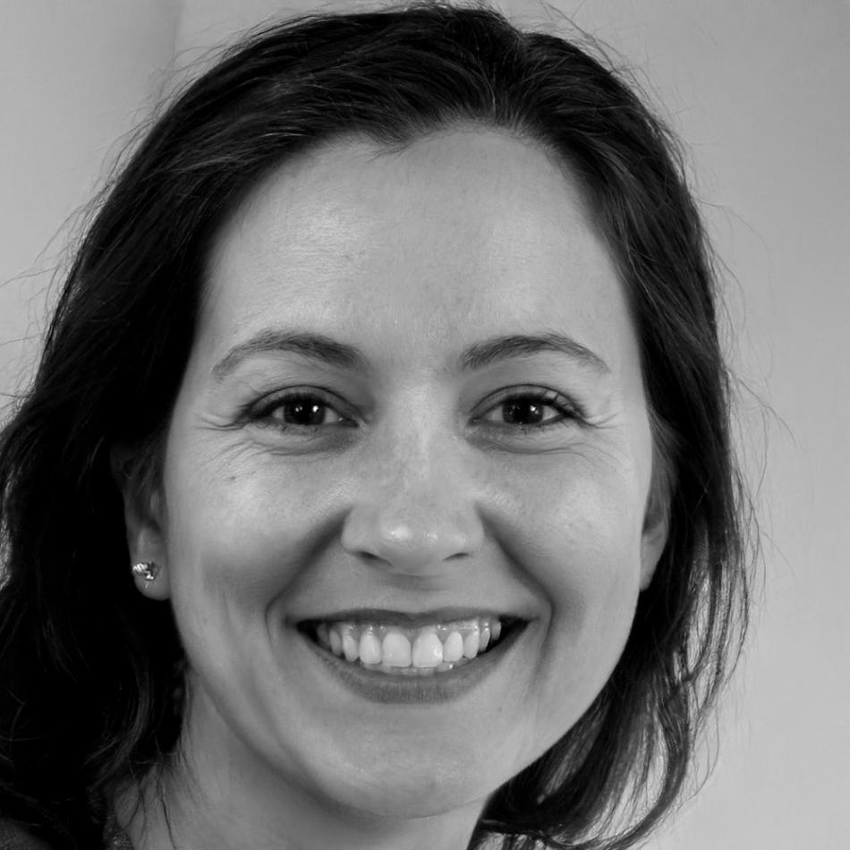 Elena Valtier, Directora de Educación Financiera en sapharivos